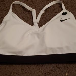 Nike ✔️ Indy Bra